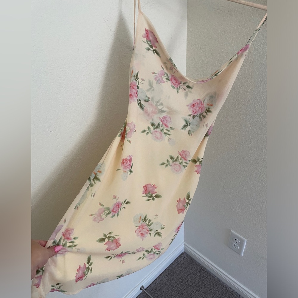 Princess Polly Watson Mini Dress Yellow cream floral size 2 romantic coquette - Picture 4 of 6